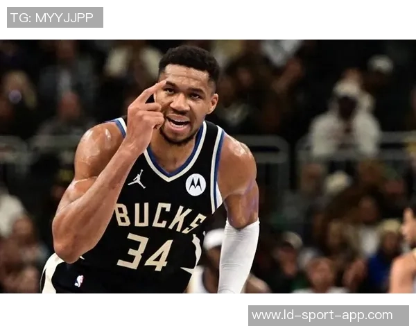 克莱重现巅峰状态成功防守字母哥展现强大实力